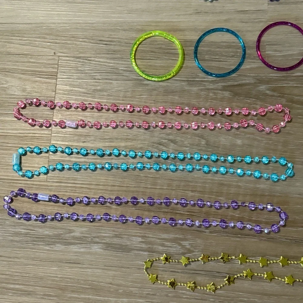 20+ Piece Colorful Kids Beaded Necklace and Bracelet Bundle
